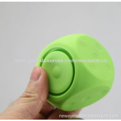 2014 Latest silicone Dice Speaker with TF and Time bluetooth speaker
